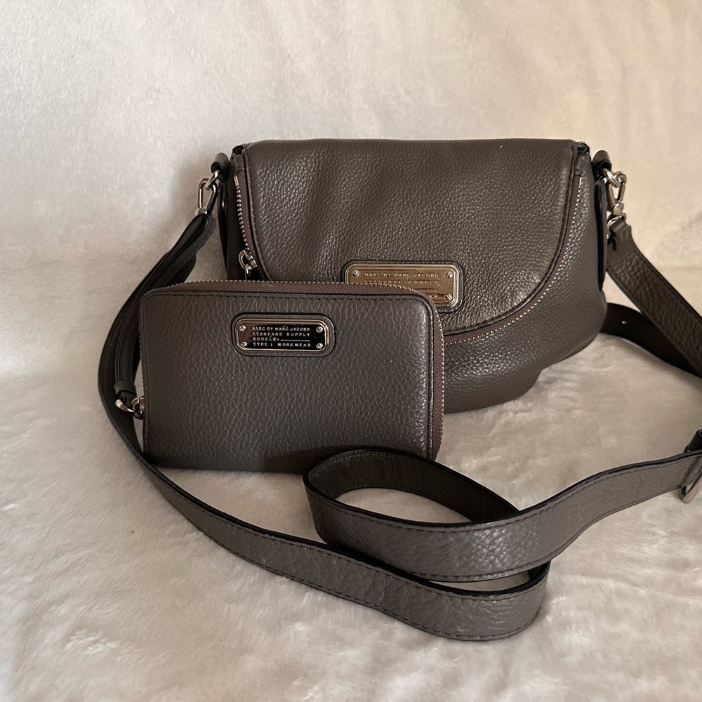 Marc by Marc Jacob mini Natasha Leather Crossbody Bag and Wallet Set
